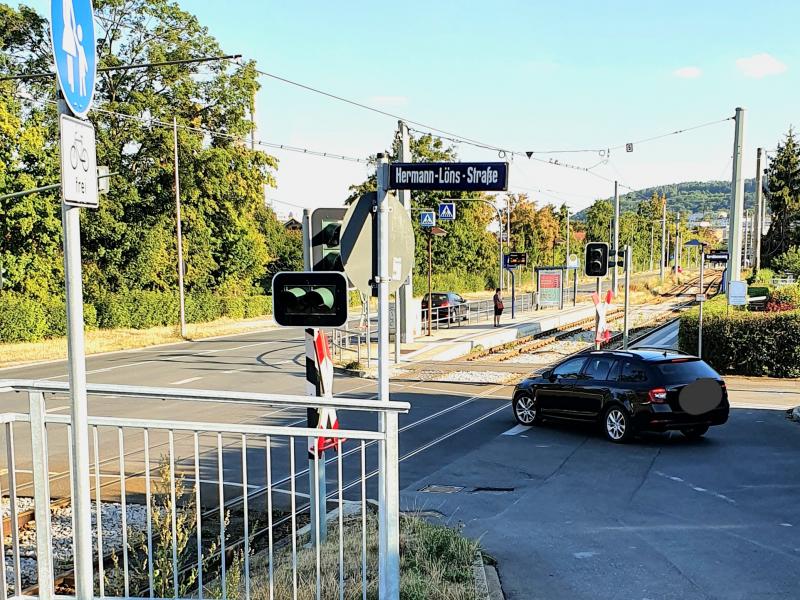  8911 2022 Stra enschild Jena M ngelmelder